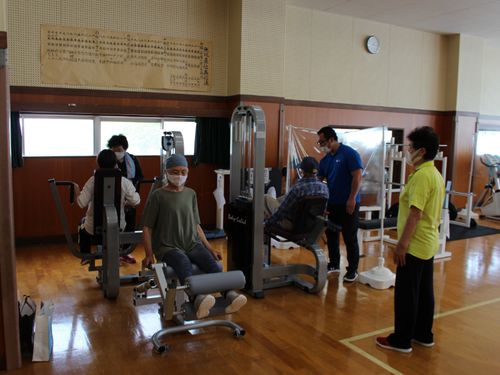 外国人の方にも運動器具を活用してほしいです。