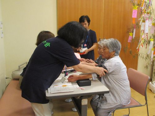 血圧測定で健康チェック