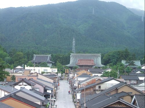 様々な文化や伝統を持つ南砺市
