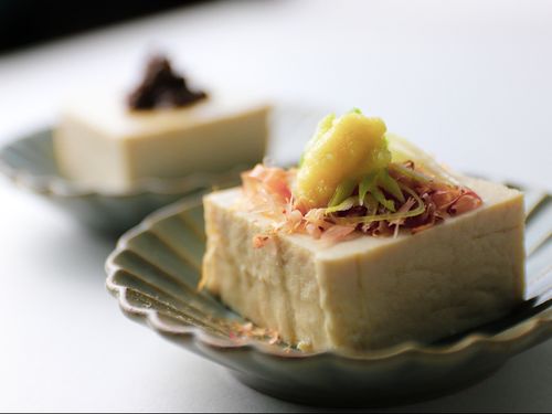 縄でしばっても崩れない、石豆富