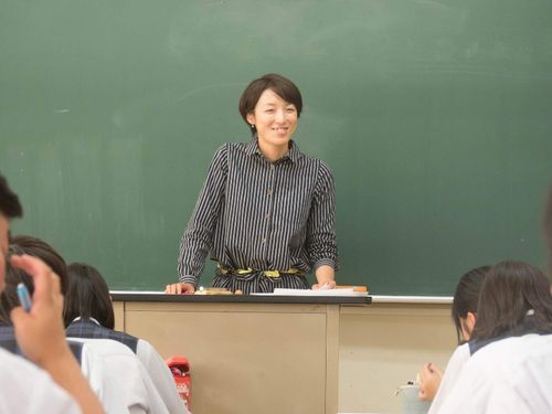 タッグを組んで働く教育コーディネーターの本間さん。教育コーディネーターを採用している自治体はまだ少なく、彼女のコーディネートのもと様々なプロジェクトが現在進行形で動いています。