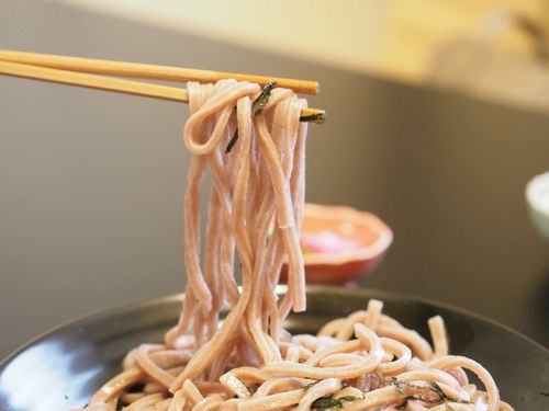 たかきびうどん(小国町産のたかきびを使用)