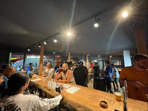 運営業務（イベント開催・店内清掃等）