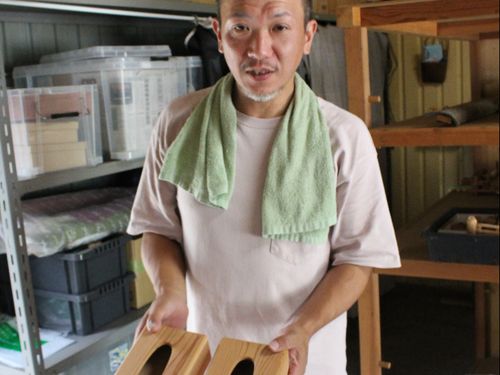 新たな創作（ティッシュ用の木箱）