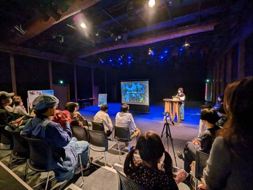 地域で開かれる移住者交流イベントのようす