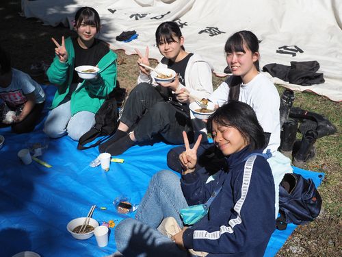 地元の高校生も楽しみに来てくれます🥺