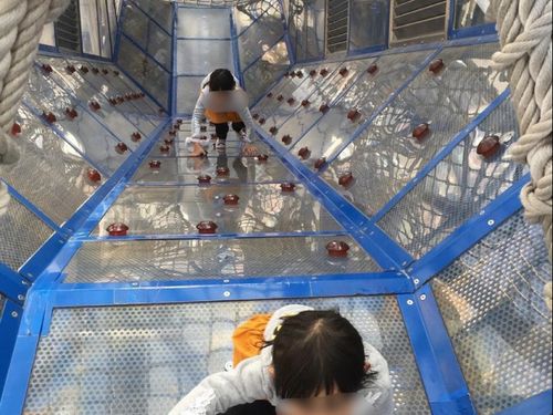 アスレチックが人気の「東児童館」を見学