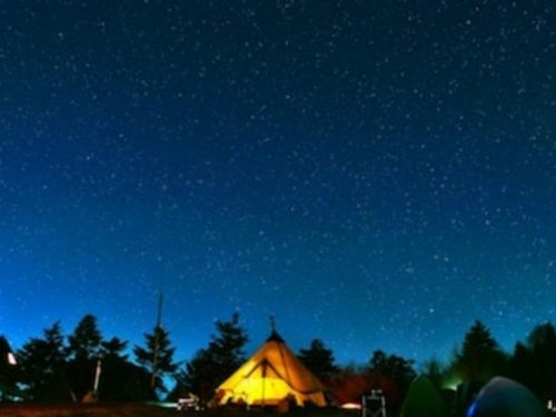 夜には満点の星空が!
