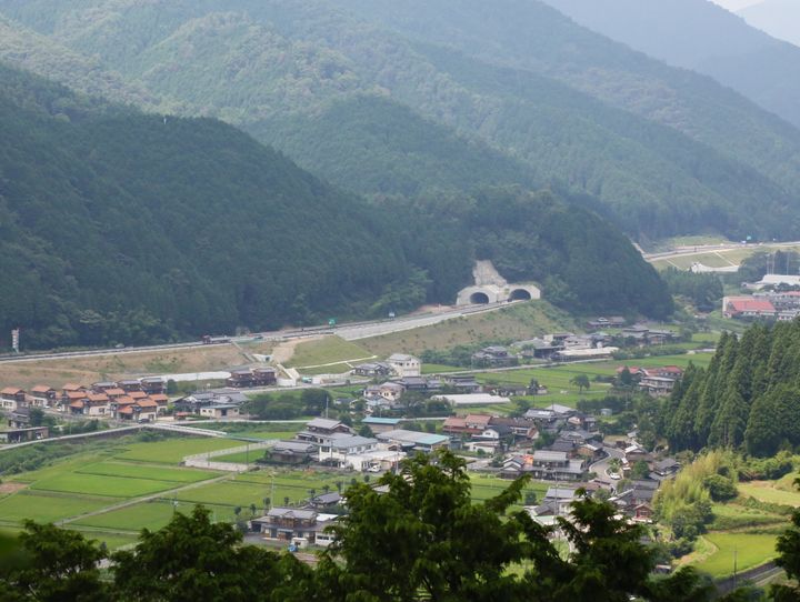 西粟倉村