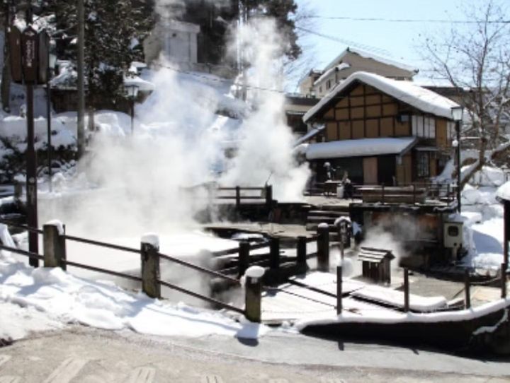 野沢温泉村