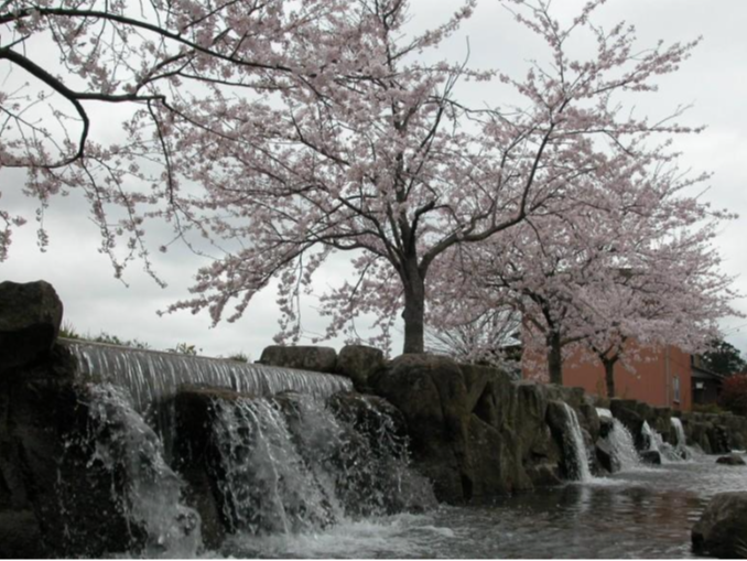 甲良町