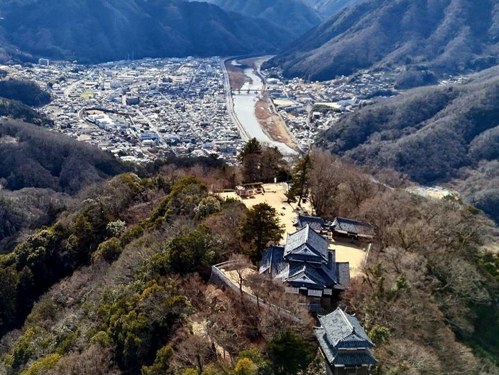 高梁市