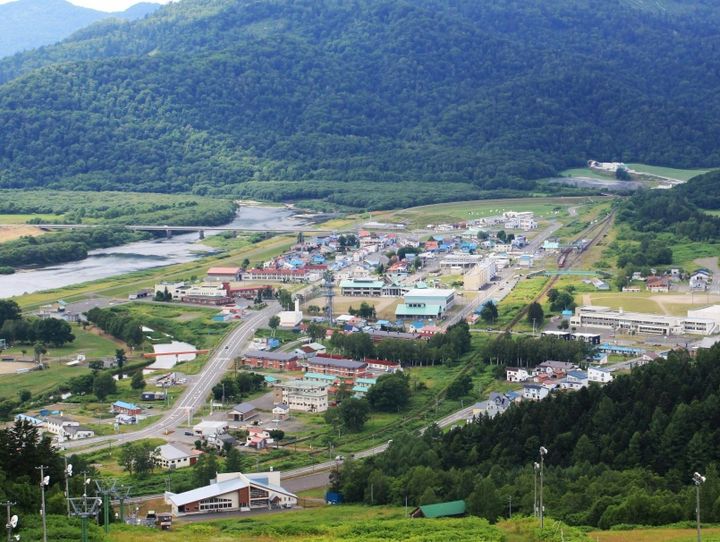 音威子府村