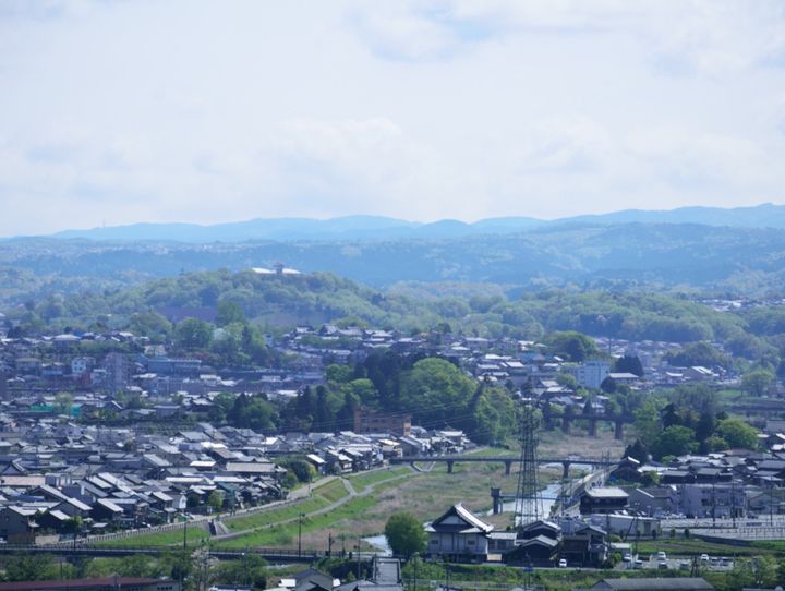 名張市