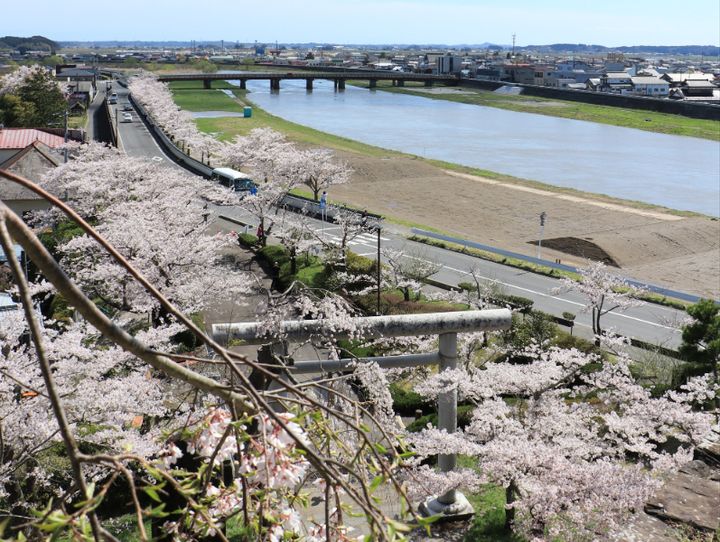 涌谷町
