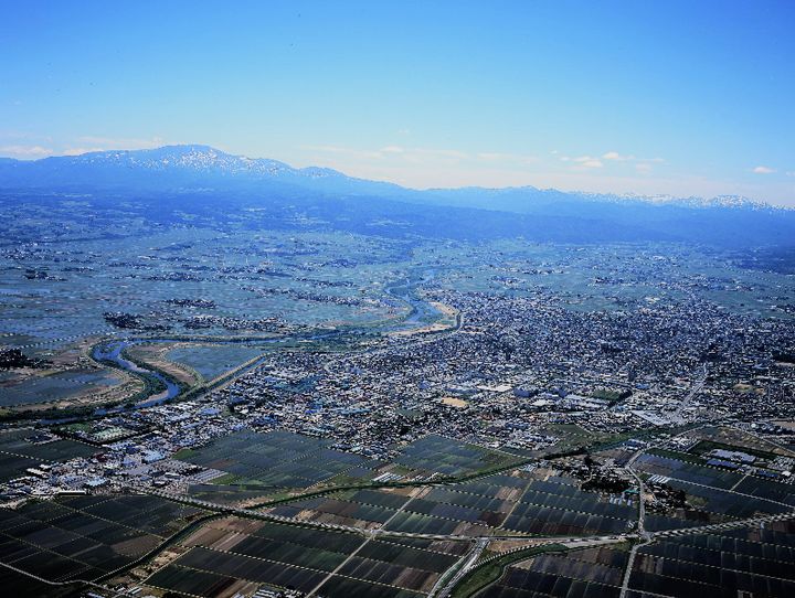 鶴岡市