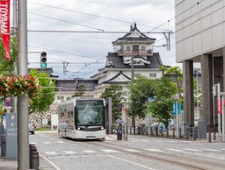 富山市