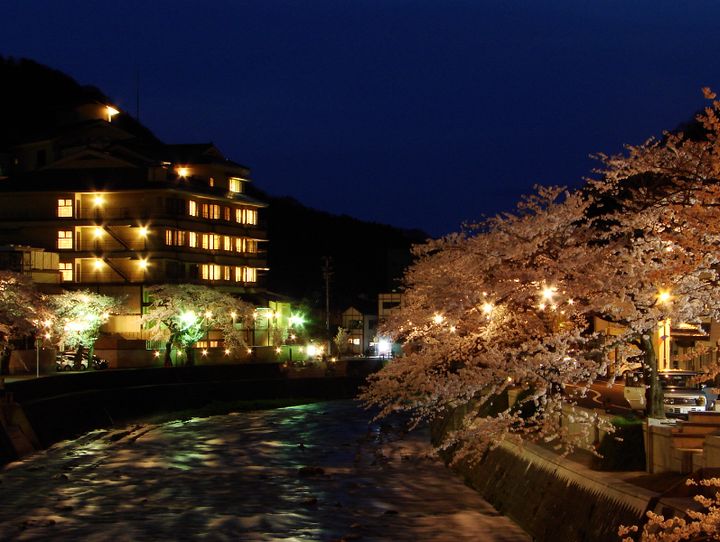 鶴岡市