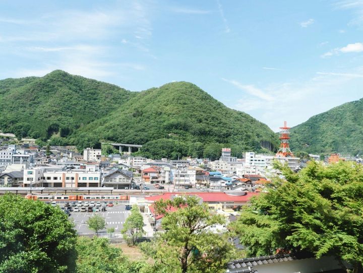 新見市